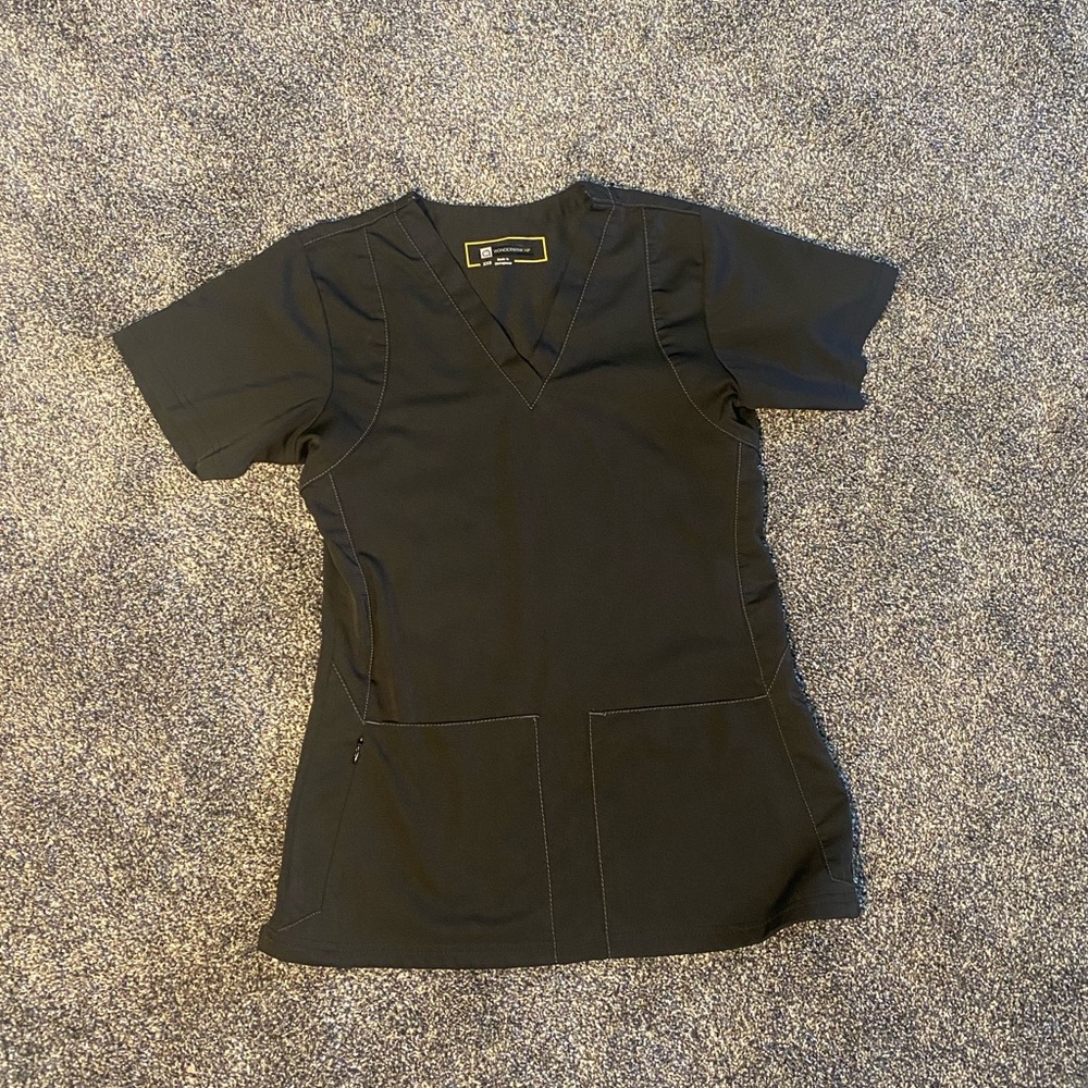 WonderWink Black V-Neck Scrub Top